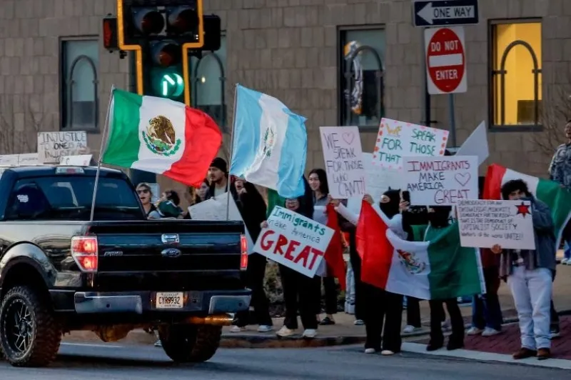 ترمب يأمر بحذف النوع من عقود العمل الأميركية