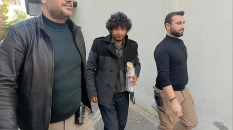 تركيا شاورما تنقذ حياة مسافر الانتحار