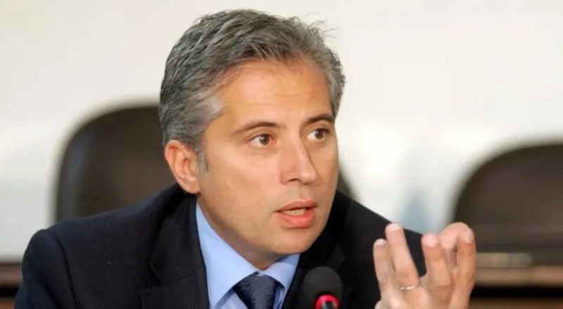 حسان البدء فورًا بتنفيذ توجيهات الملك بإنشاء استاد دولي