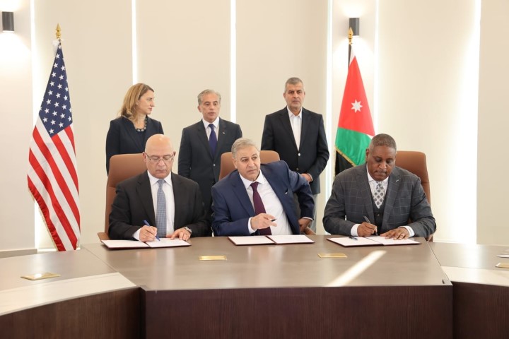 البوتاس العربية وألبامارل الأمريكية تعلنان عن مشروع توسع في (برومين الأردن) 