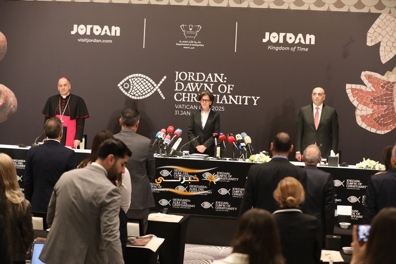 مؤتمر للإعلان عن افتتاح المعرض 