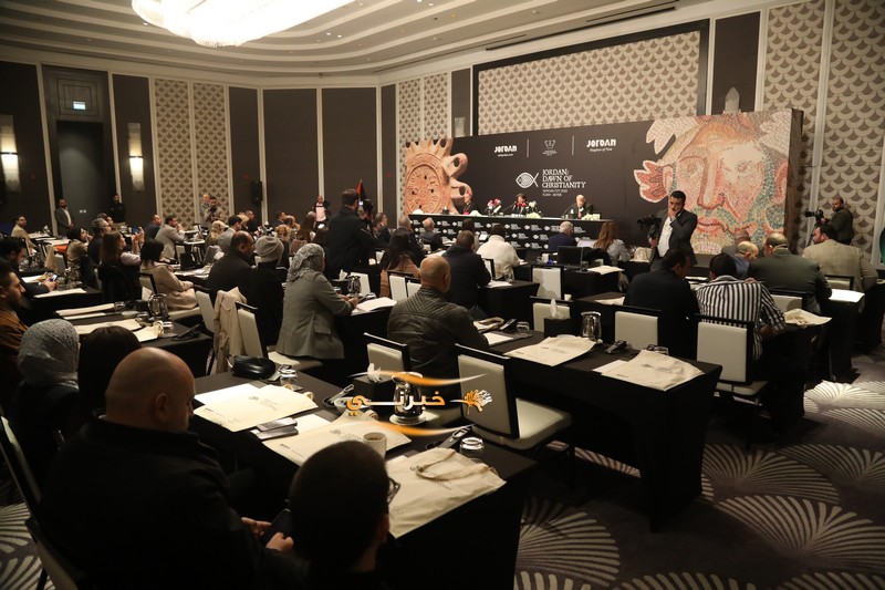 مؤتمر للإعلان عن افتتاح المعرض 