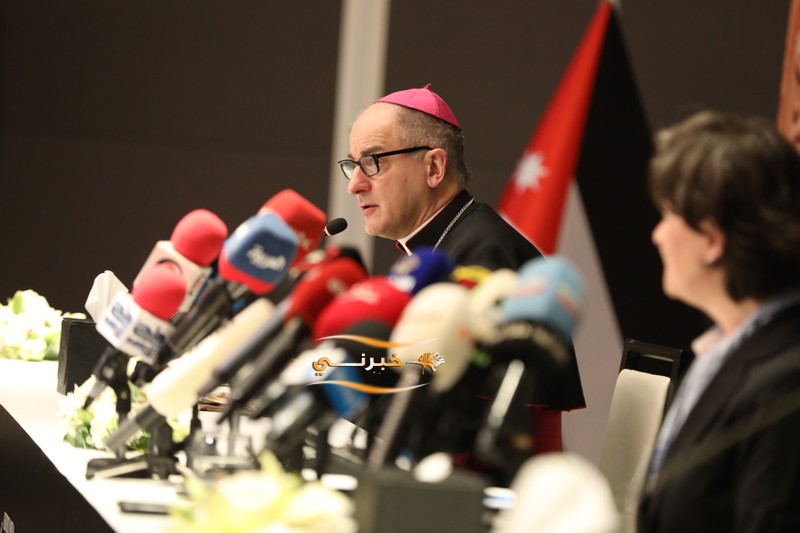 مؤتمر للإعلان عن افتتاح المعرض 