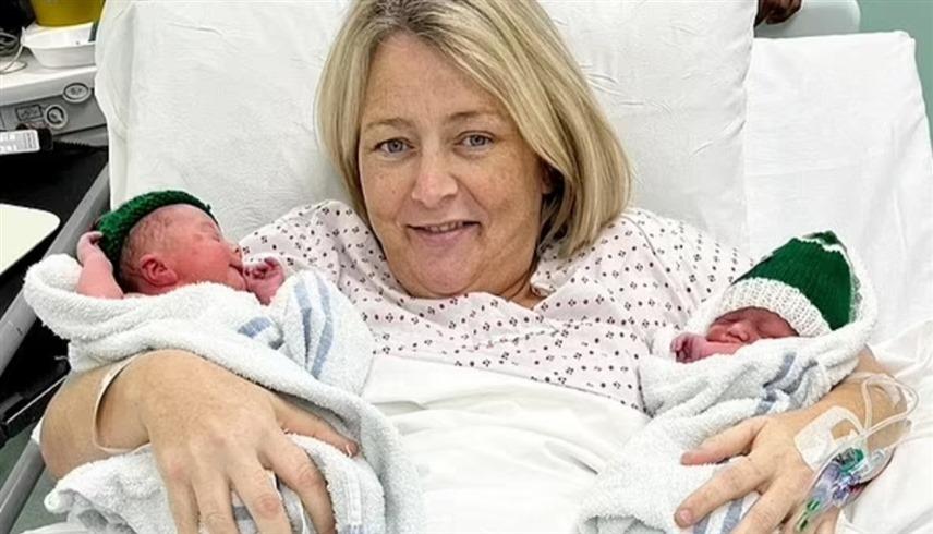  امرأة تنجب توأماً رغم فرصة حمل 1 فقط 