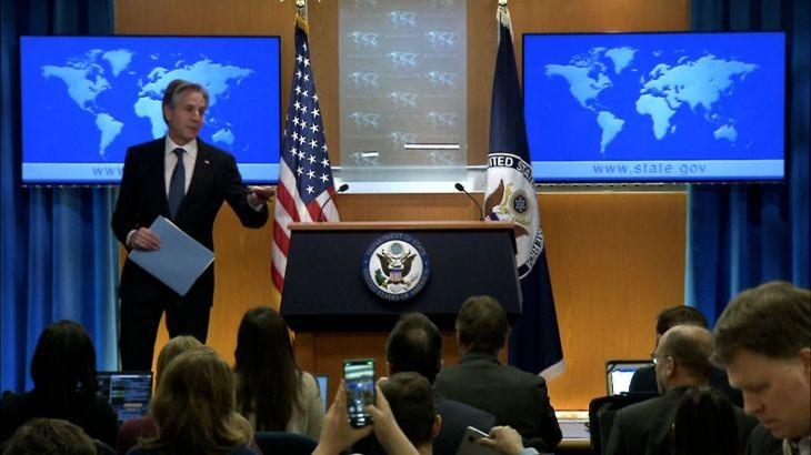 بالفيديو  صحفيون يقاطعون مؤتمرا لبلينكن ويصفونه بالمجرم