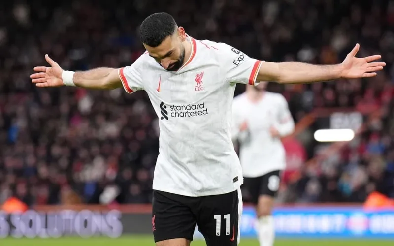 أرقام تاريخية جديدة  صلاح يعادل هنري ويتخطى لامبارد