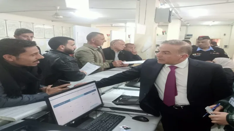 الطيب  الخدمات الإلكترونية والتواصل مع المواطنين يحسّن الأداء الخدمي