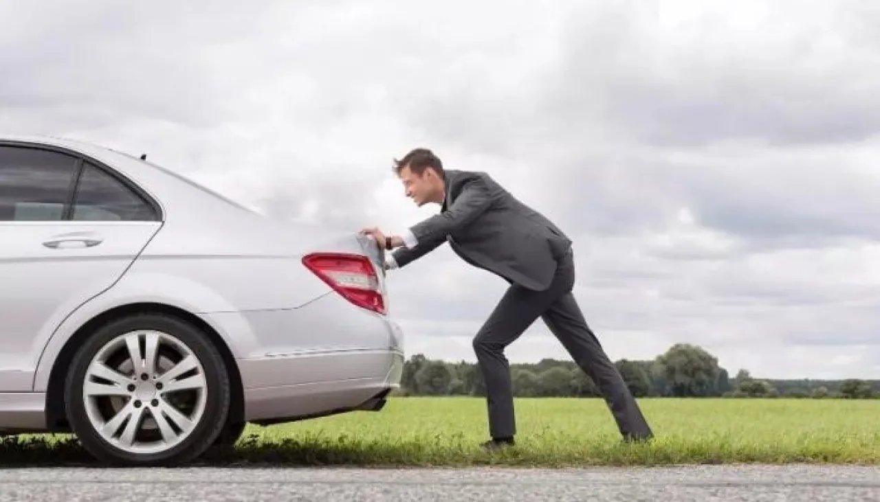 عادات سيئة تقلل من عمر سيارتك وتزيد أعطالها