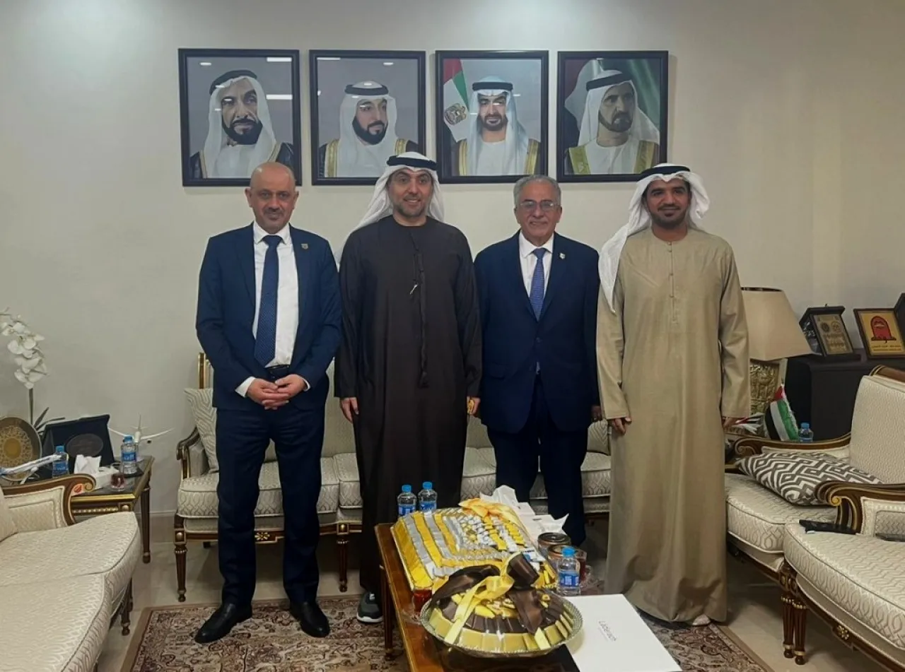 رئيس جامعة عمان الأهلية يلتقي القائم بأعمال سفارة دولة الإمارات في الأردن 