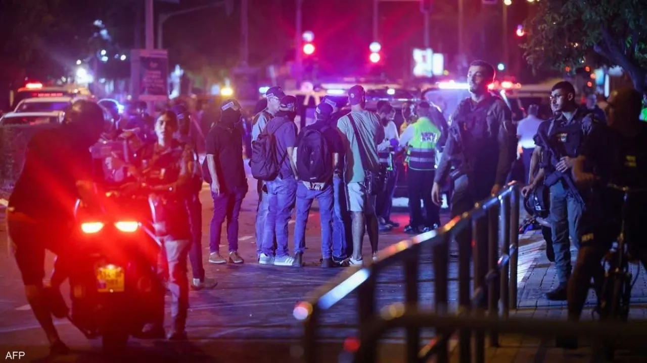 الشاباك يعتقل إسرائيليين يشتبه في تورطهما تفجير الحافلات