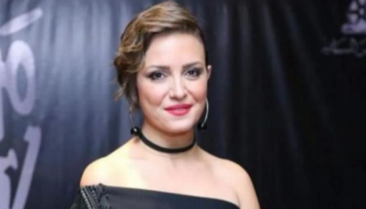 لم اتوقع كل هذا الهجوم بسبب فلتر  ريهام عبدالغفور تخرج عن صمتها