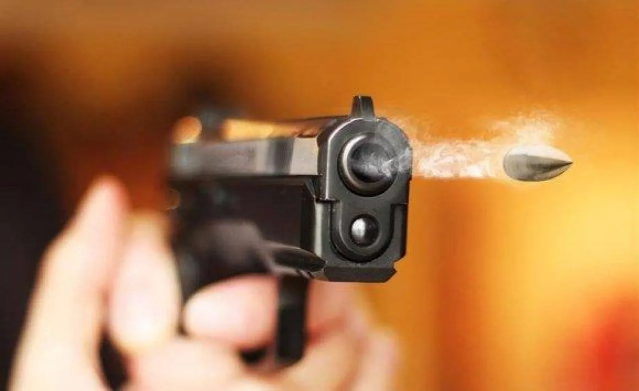 إنقاذ عشريني بعد إصابته بعيار ناري في الزرقاء