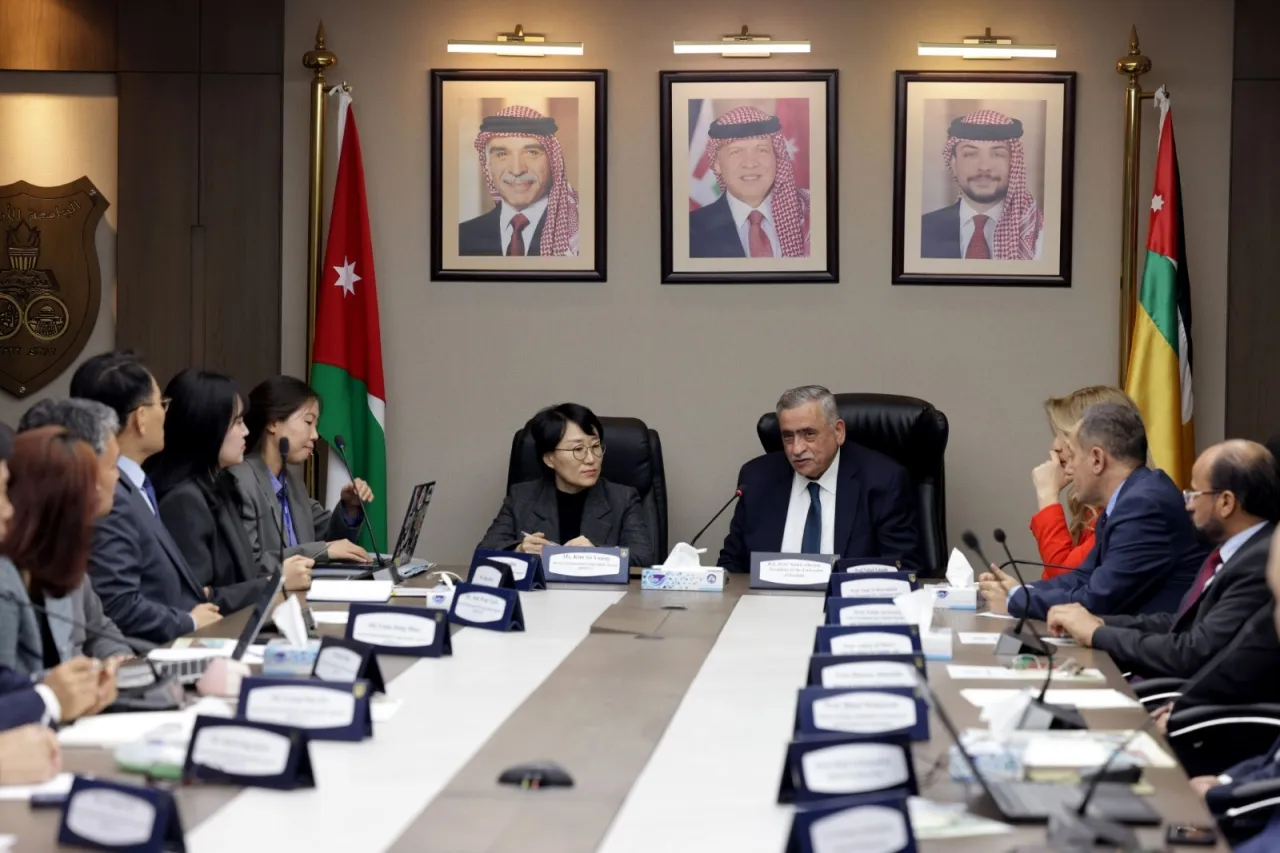 الجامعة الأردنية وكويكا الكورية تتقدمان بمشروع المعهد الكوري الأردني للتدريب الهندسي والتكنولوجي KJIET
