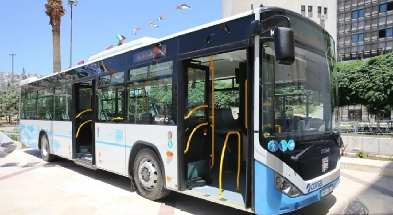 إيقاف 4 مسارات لباص عمان بعد الإفطار خلال رمضان  أسماء