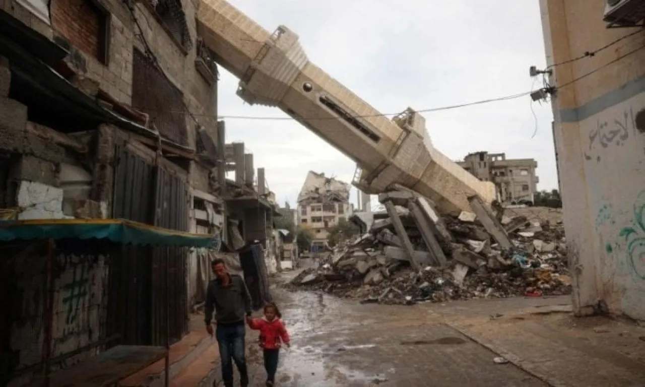 فرنسا وألمانيا وإيطاليا وبريطانيا تدعم الخطة العربية لإعادة إعمار غزة