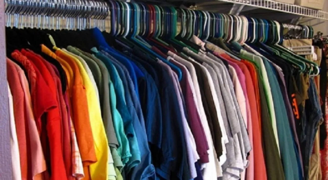 الألبسة والأقمشة  أسعار الموسم الحالي ستنافس مواقع البيع الإلكترونية الخارجية