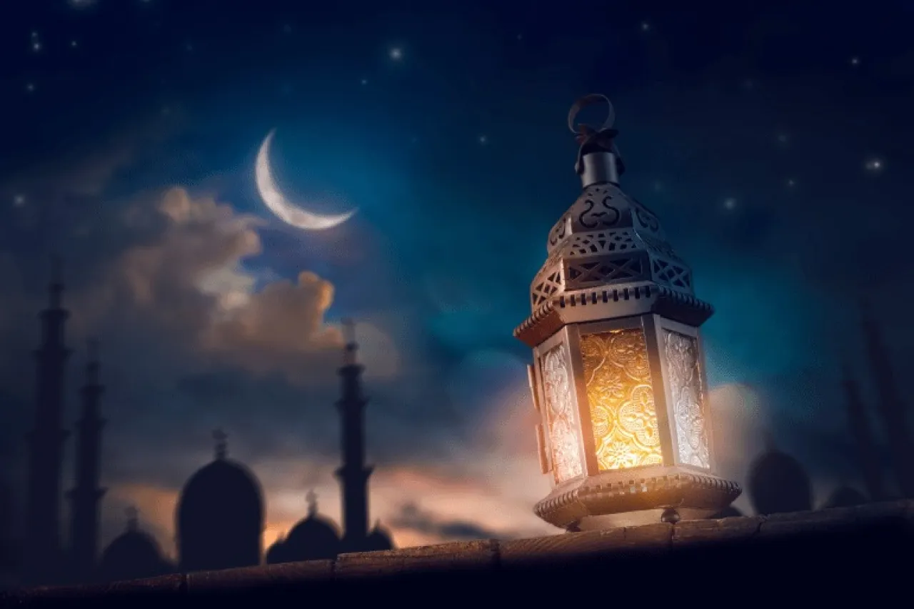 مصر الإعلان عن موعد عيد الفطر فلكيا