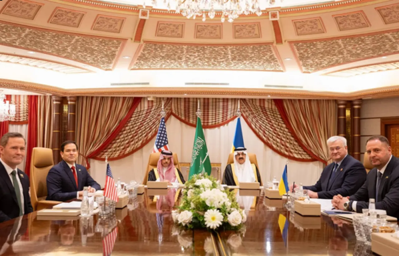 الأردن يرحب باستضافة السعودية محادثات أميركية أوكرانية