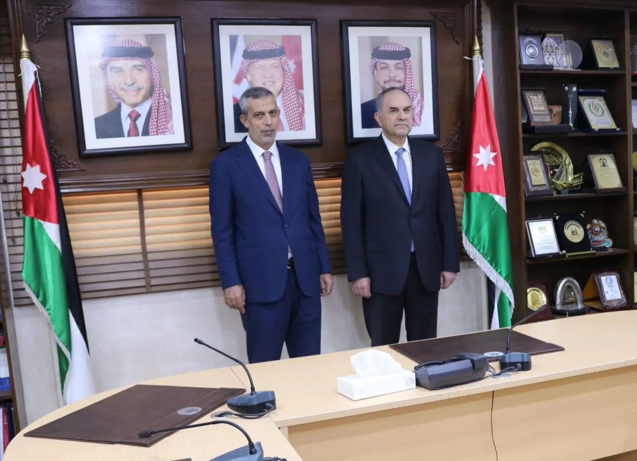 17 محاميا يؤدون اليمين القانونية أمام وزير العدل