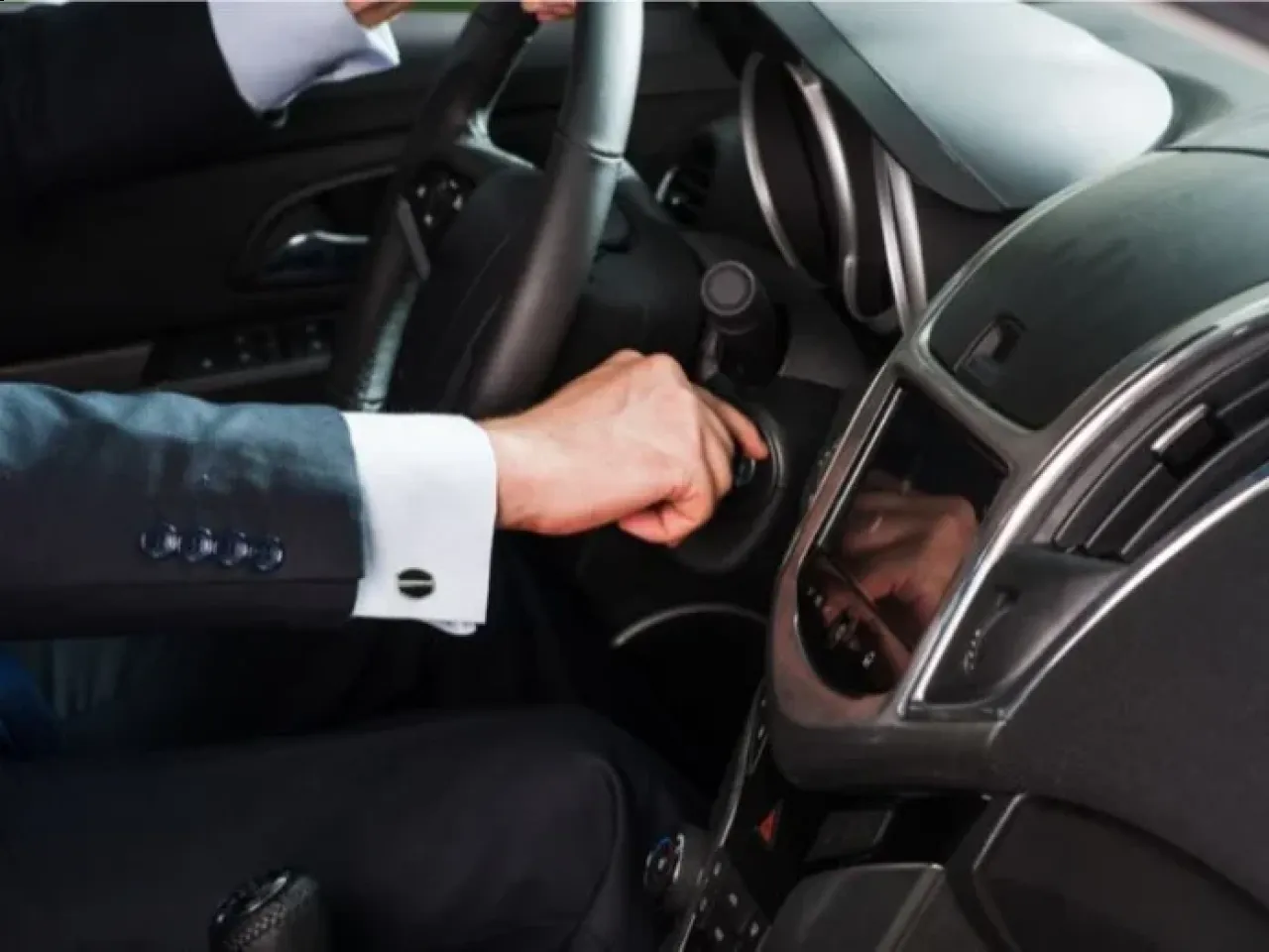 30 ثانية قد تنقذ سيارتك من تلف كبير اكتشف السر وراء الانتظار قبل الانطلاق