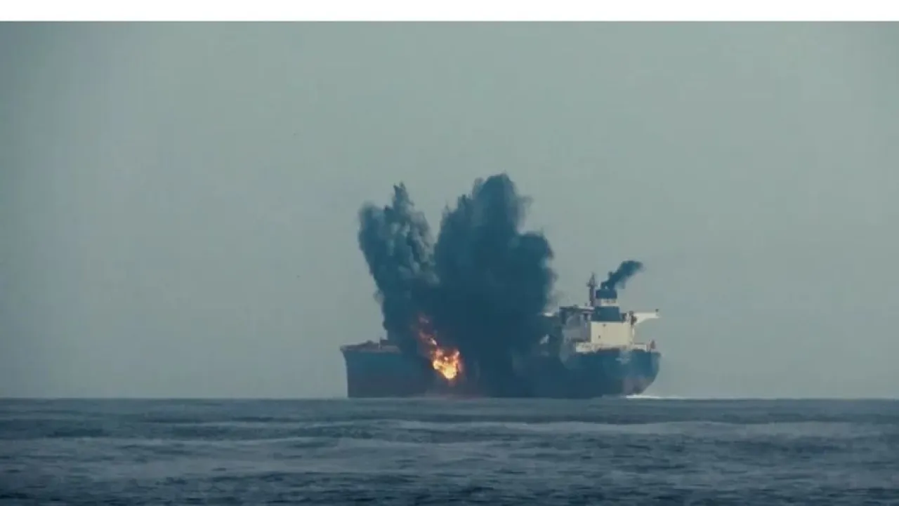 البيت الأبيض الحوثيون تسببوا بتحويل مسار 60 من السفن إلى أفريقيا