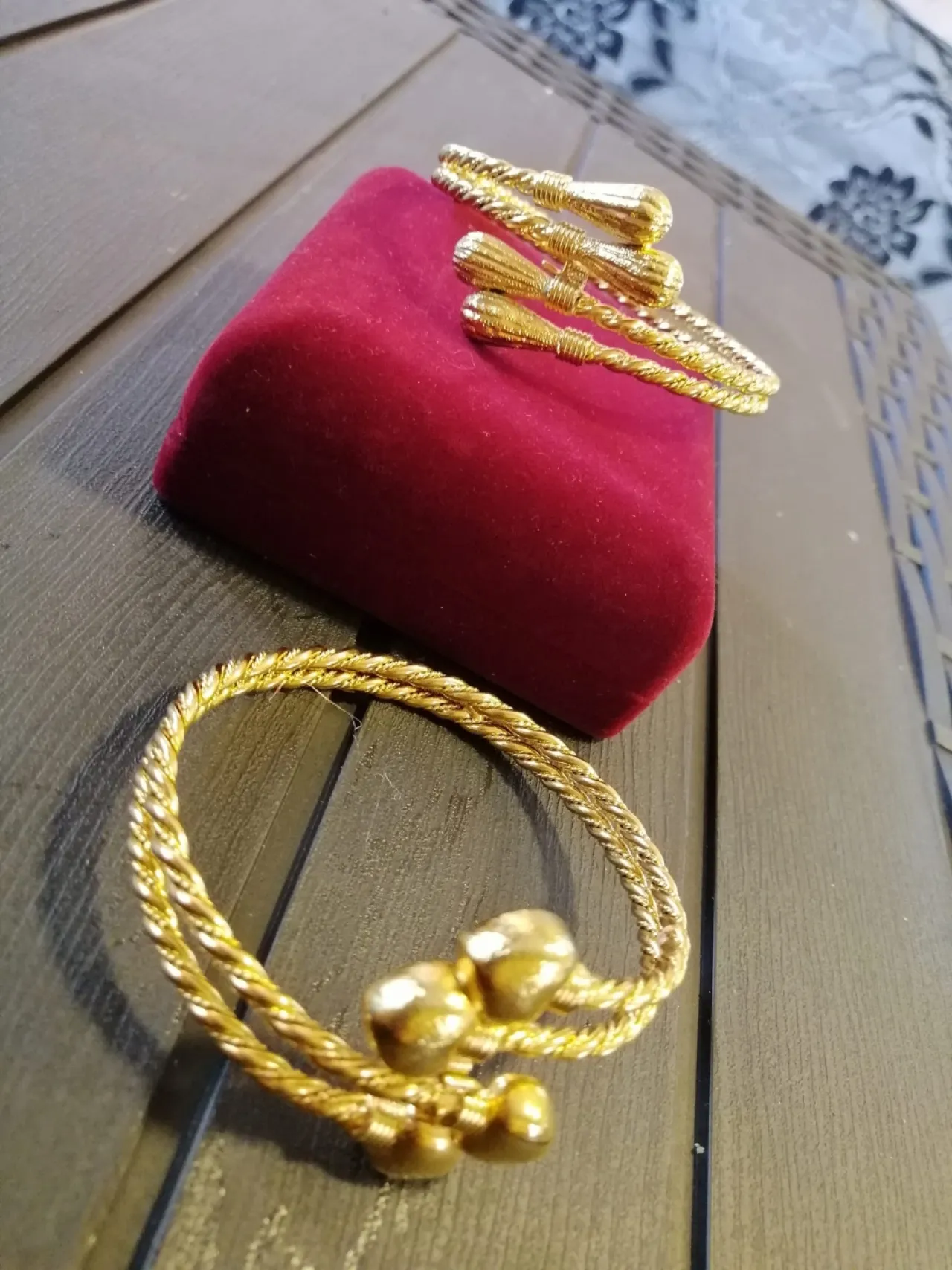 أسعار الذهب تسجل مستويات تاريخية في الأردن