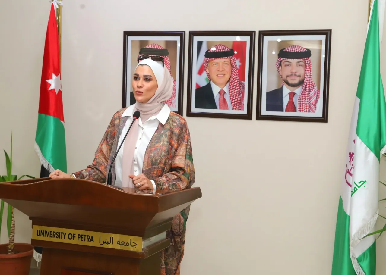 جامعة البترا تقيم حفل إفطار رمضاني لطالبات السكن