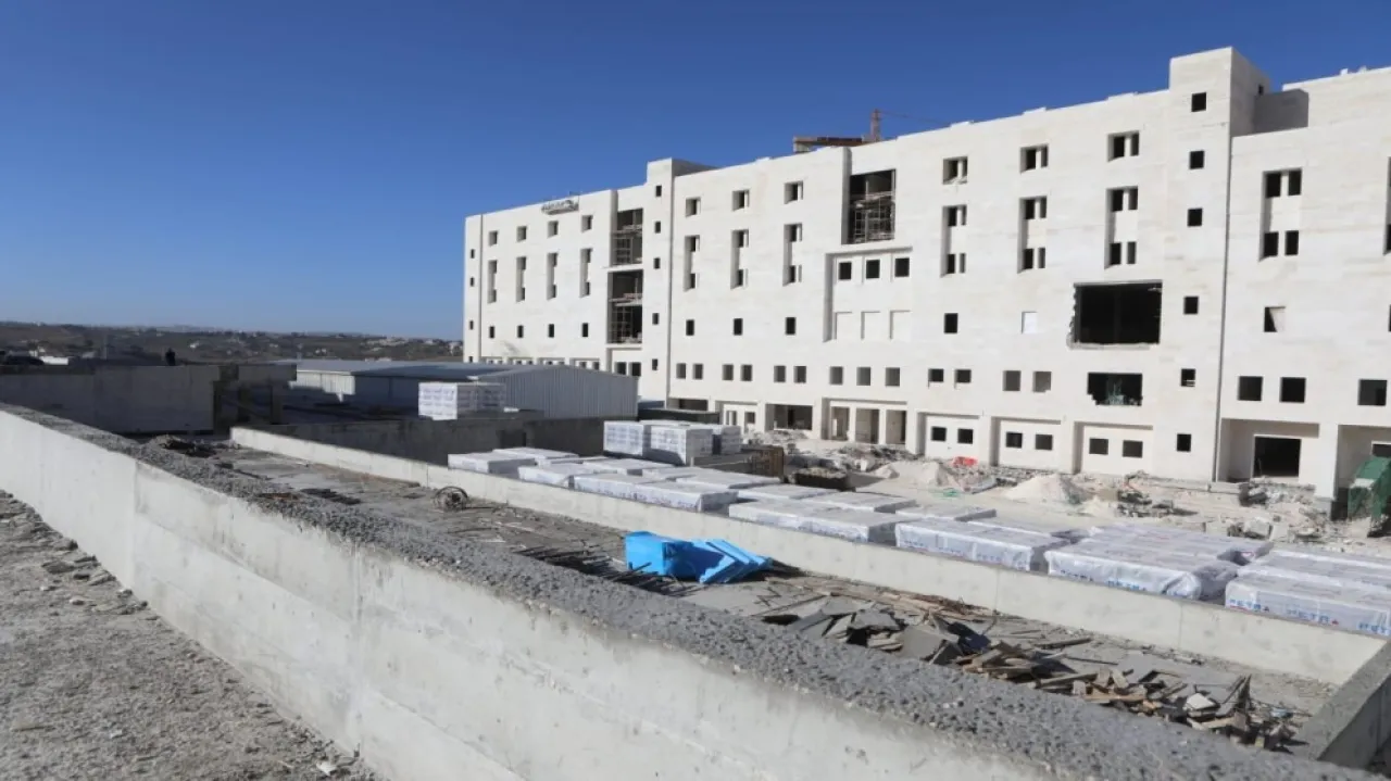 وزير الصحة مستشفى الأميرة بسمة الجديد صُمّم كمركز تحويلي من جميع المستشفيات