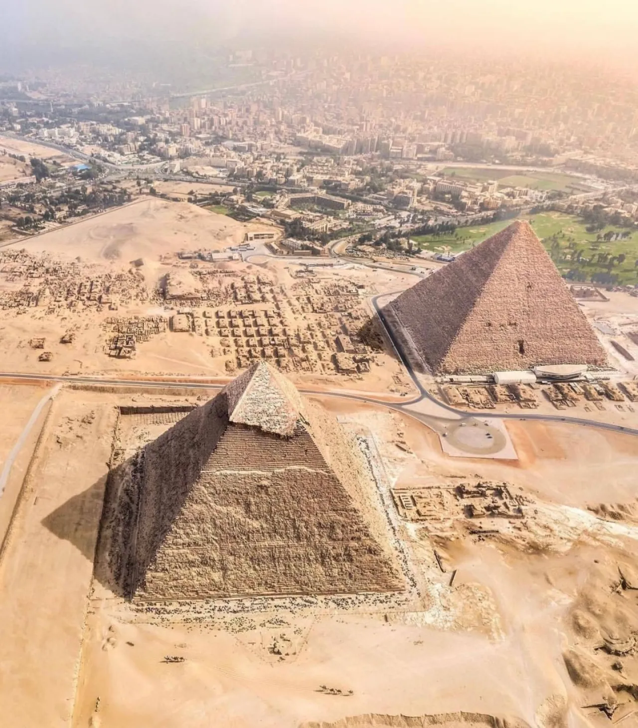 مدينة ضخمة تحت الاهرامات  مختص مصري يوضح الحقيقة