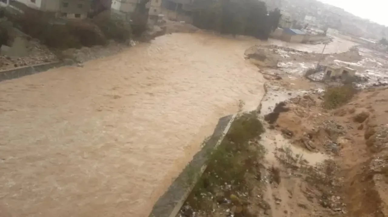 نائب يوجّه سؤالاً نيابياً حول إنشاء محطة تنقية قرب سيل الزرقاء