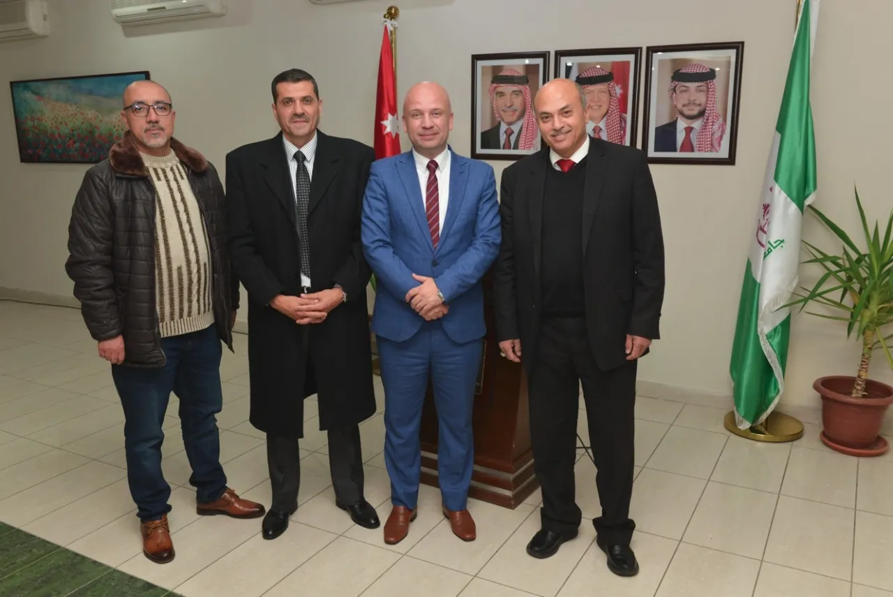 نادي جامعة البترا يقيم حفل الإفطار السنوي برعاية رئيس الجامعة