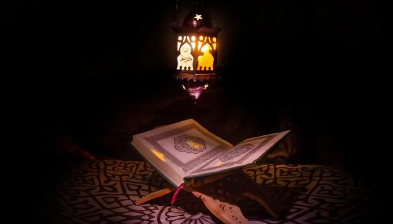 دعاء ختم القرآن في رمضان كيف تنال البركة والمغفرة في هذا الشهر المبارك