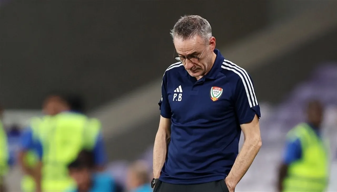 إقالة مدرب منتخب الإمارات