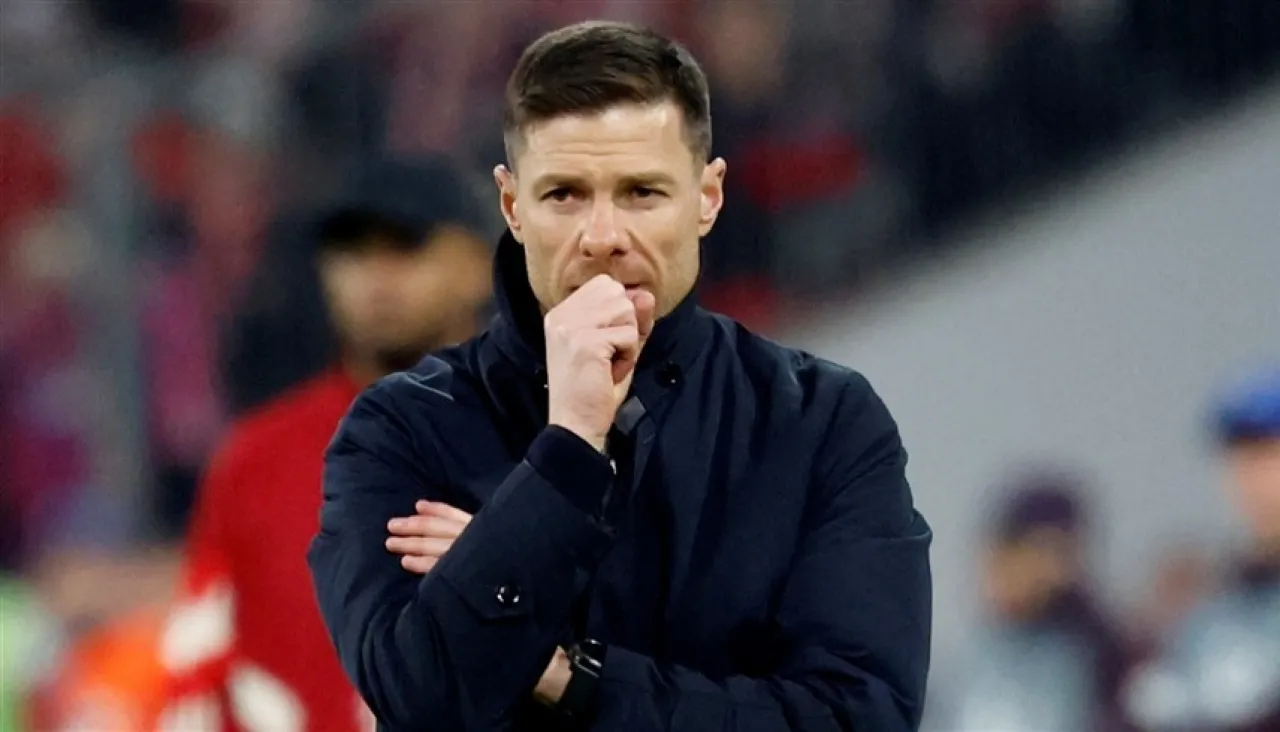 تشابي ألونسو يثير الجدل مجدداً بشأن مستقبله