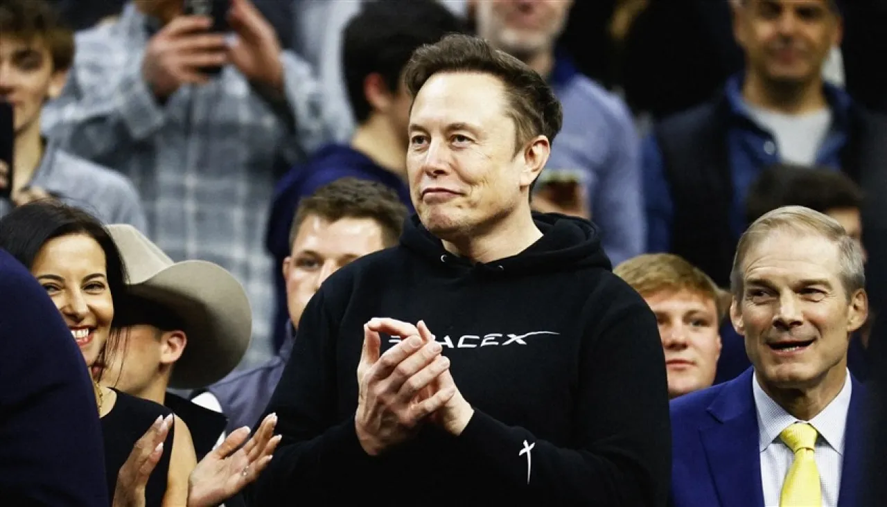 في صفقة بلغت 45 مليار  ماسك يبيع إكس