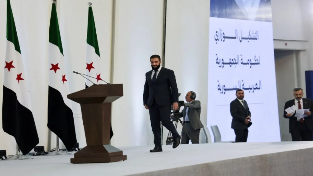 الأردن يرحب بتشكيل الحكومة السورية الجديدة