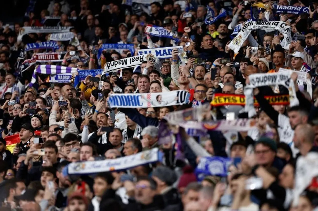 أسعار جنونية لتذاكر مباراتي ريال مدريد وبرشلونة بدوري الأبطال