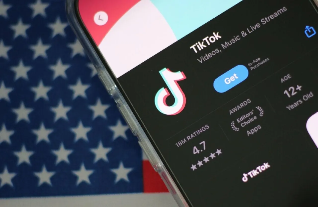 صحيفة أمازون قدمت عرضا بشأن شراء تيك توك