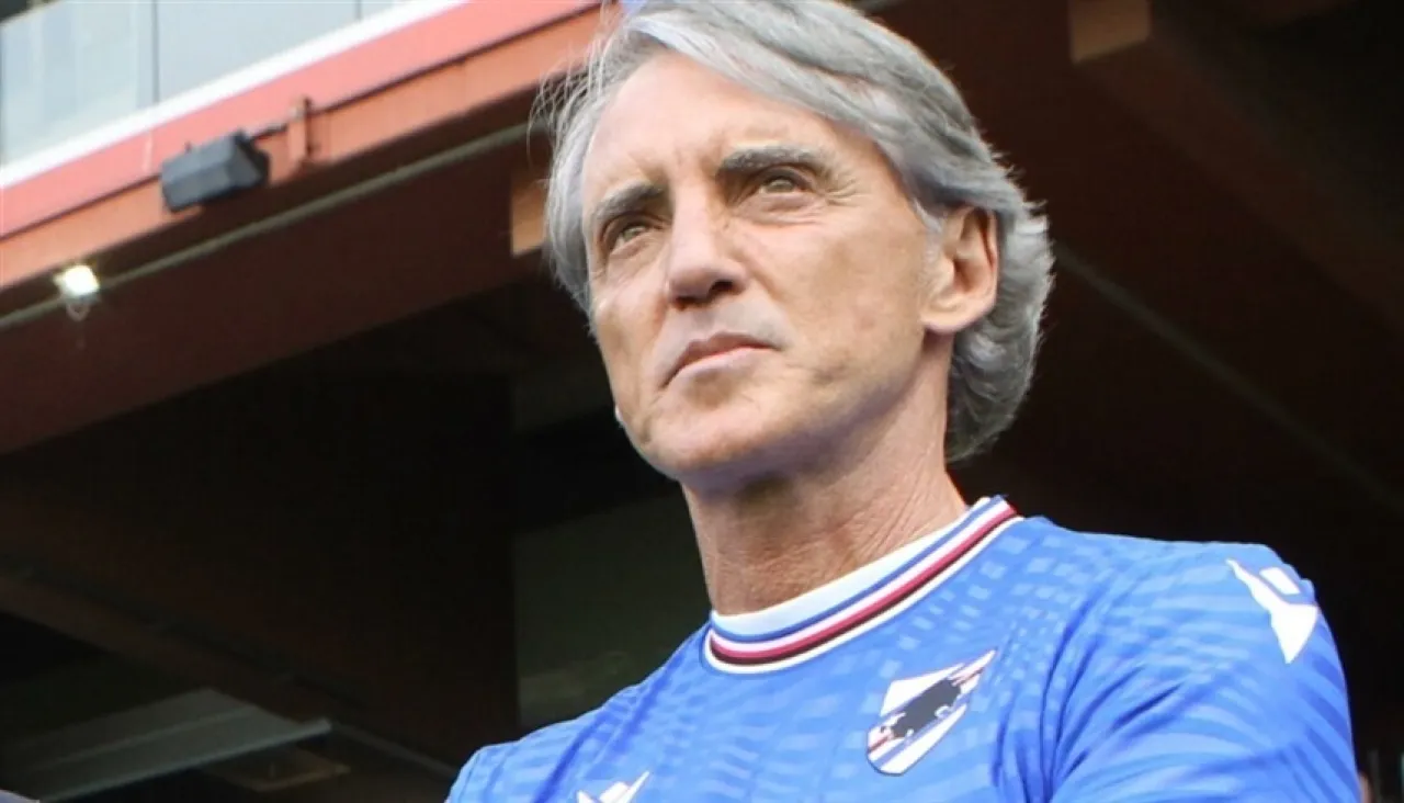 سامبدوريا يستنجد باسطورته مانشيني لمواجهة أزمة الهبوط