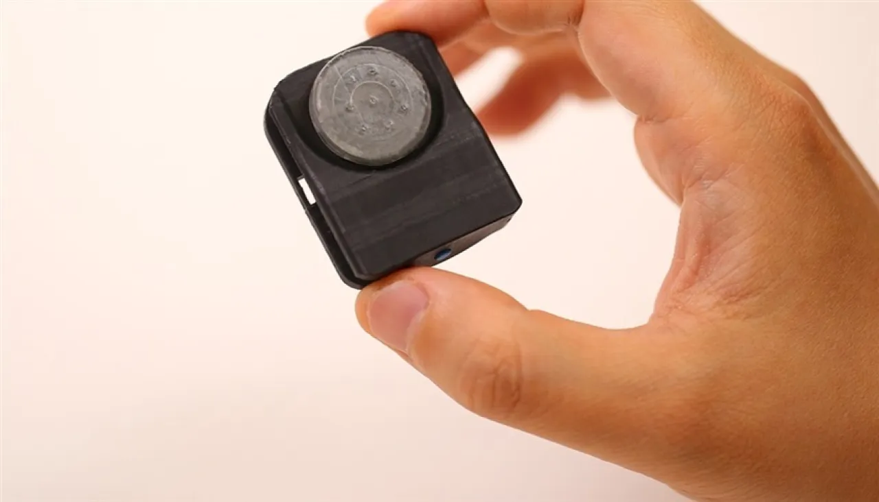 جهاز استشعار جديد يراقب الصحة دون لمس الجلد