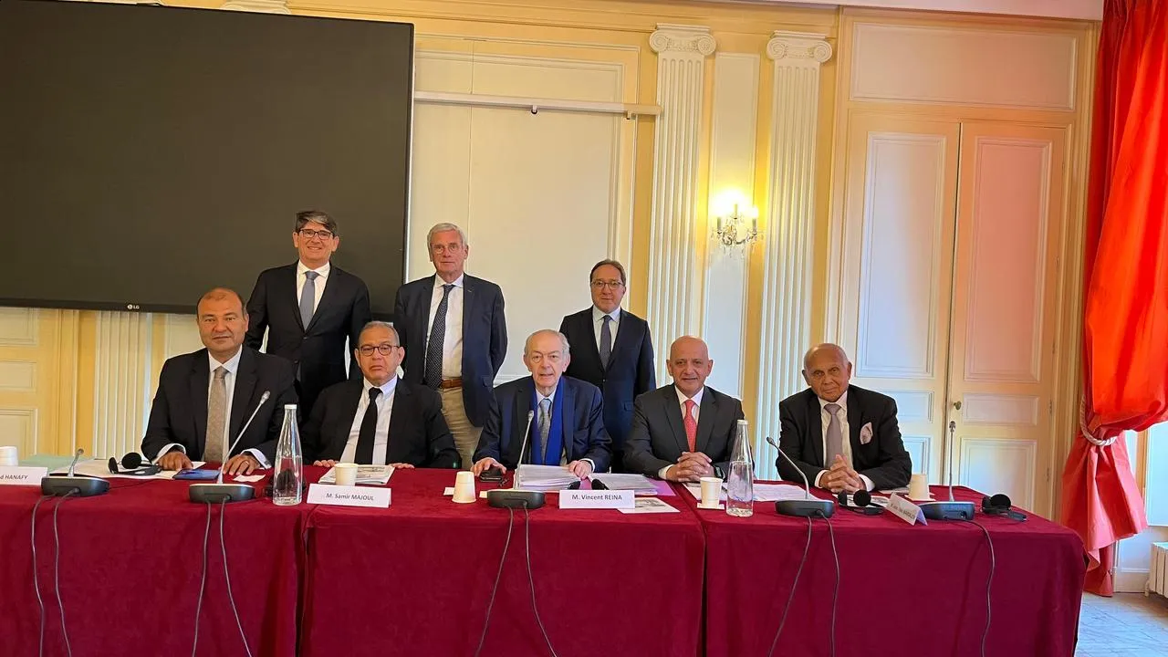 العين خليل الحاج توفيق يستعرض في باريس تعزيز آفاق التعاون الاقتصادي بين فرنسا والأردن