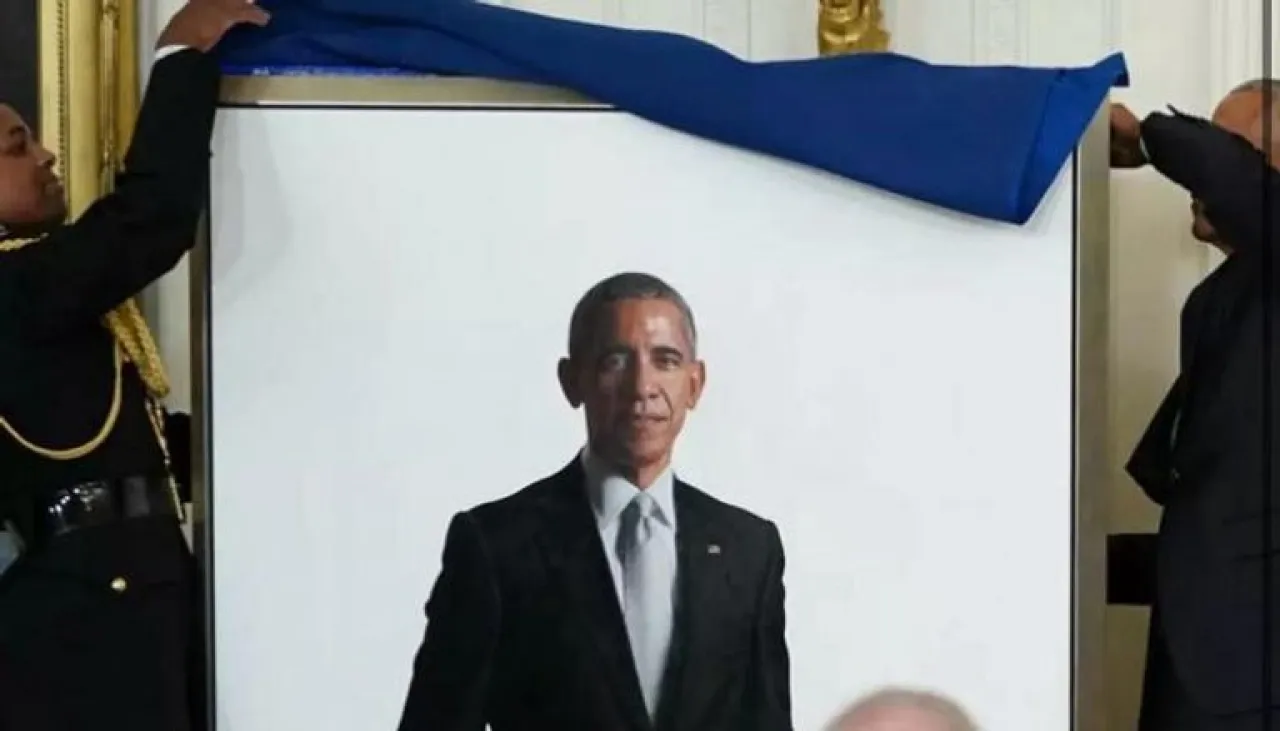 قبضة ترمب تطيح بأوباما معركة وجود في البيت الأبيض