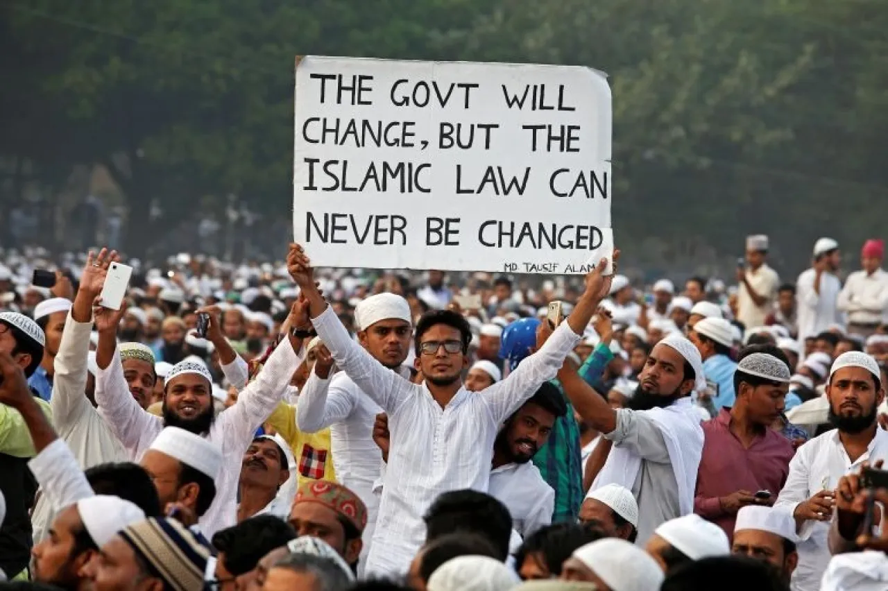 قتلى بمظاهرات ضد قانون إصلاح الأوقاف الإسلامية بالهند