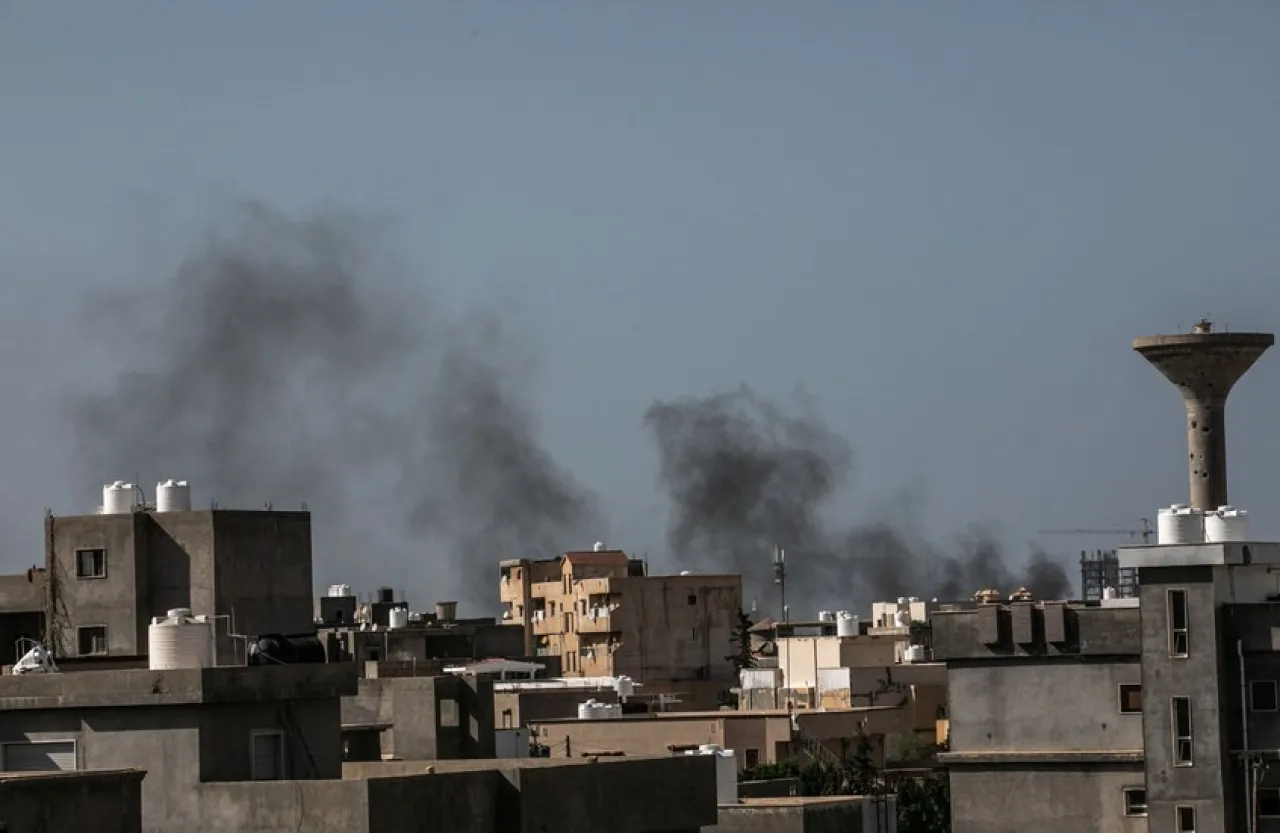 ليبيا حرائق غامضة تلتهم 40 منزلا بمدينة واحدة في 3 أيام