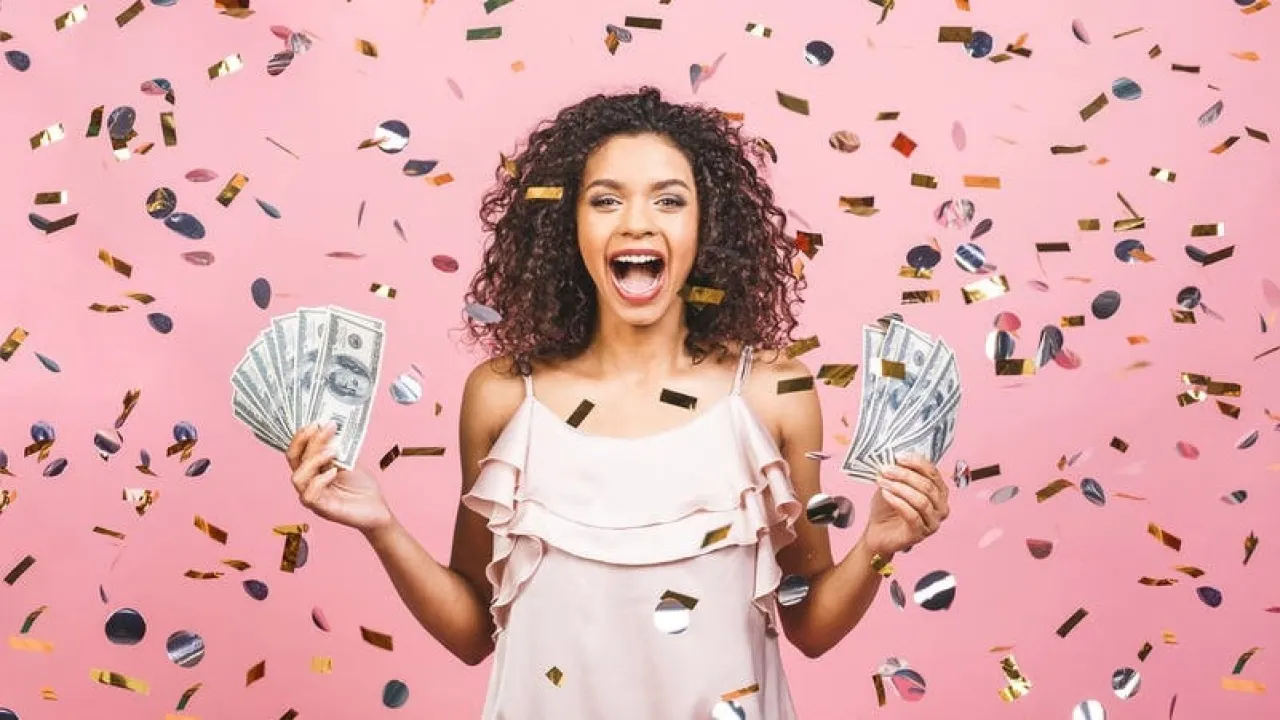 بطاقة يانصيب فازت بـ7 ملايين دولار لكن صاحبها مختفٍ