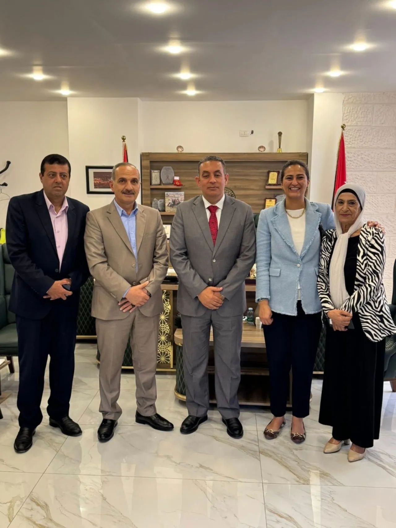 مجلس البلقاء يبحث مع نواب حلولاً لتراكم الديون وتأخير العطاءات