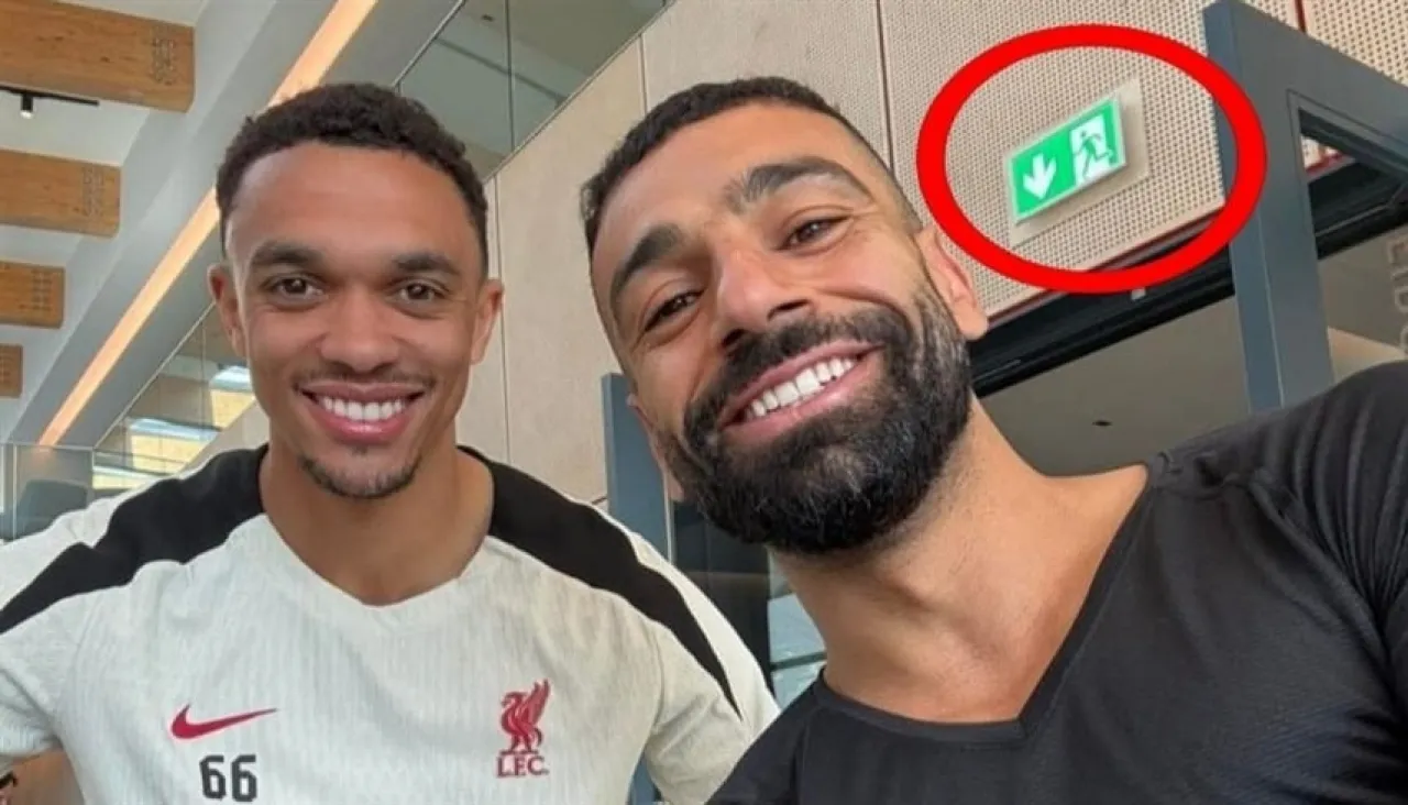 محمد صلاح يكشف مصير أرنولد بصورة
