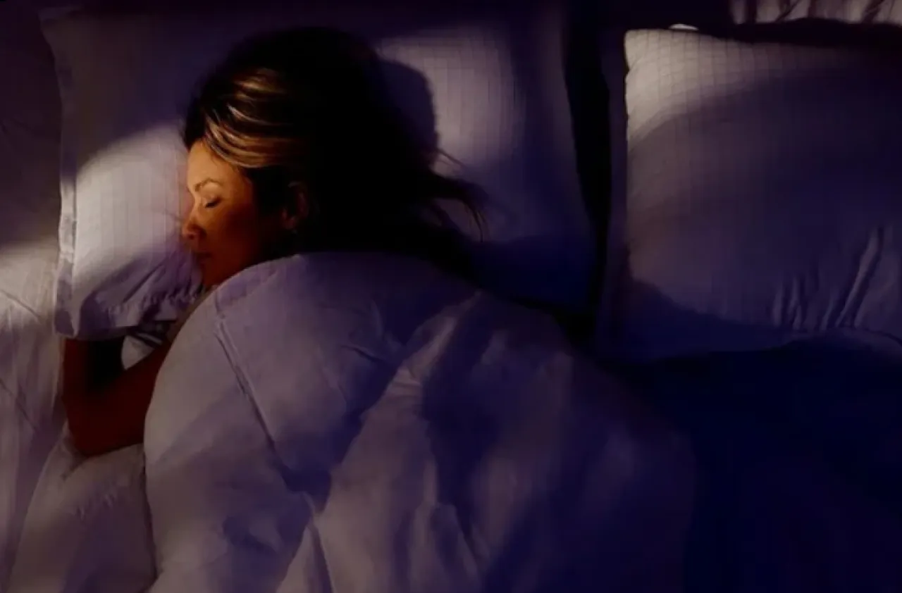 للتغلب على صعوبة النوم تجنب هذا الشيء