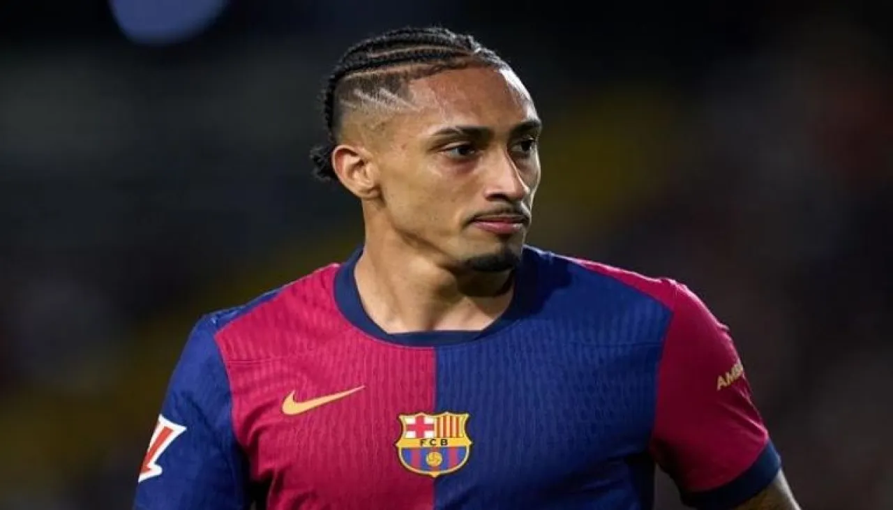 شرط جزائي غريب خلافات تعرقل تجديد عقد رافينيا مع برشلونة