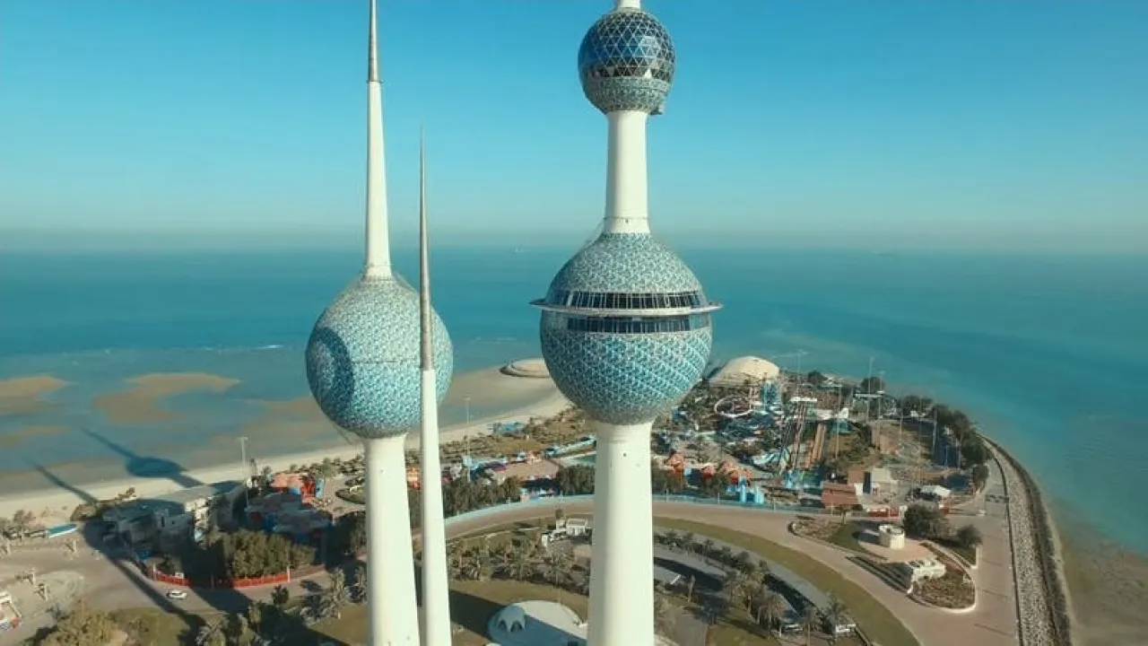 الكويت حملة أمنية تستهدف منازل مخالفة تمارس تعدين العملات المشفرة